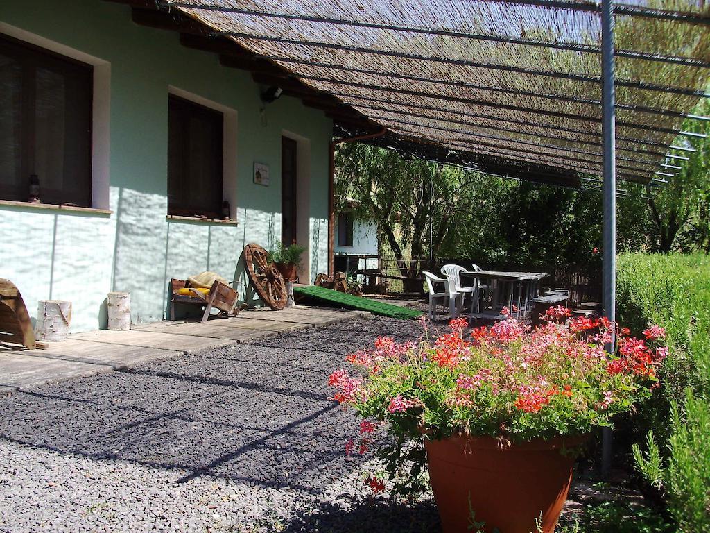 Agriturismo Cugumia Thiesi Exterior photo